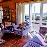 4 Bedroom House By Travel Lets Homes With Atlantic View *