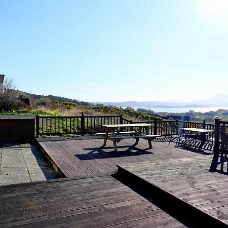 4 Bedroom House By Travel Lets Homes With Atlantic View *